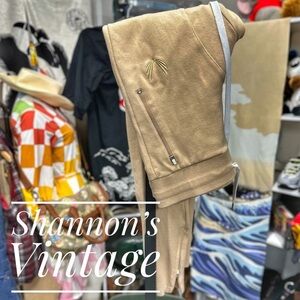 Aesthetic Revolution women’s sz medium performance joggers A26